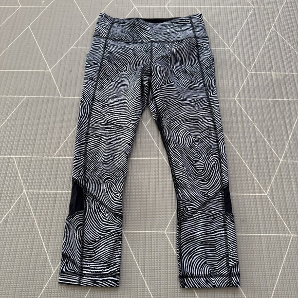 lululemon athletica Pants - Lululemon Pace Rival Crop Leggings 4 Seawheeze Who Done It Special Edition
